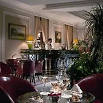 Grand Hotel Vesuvio 