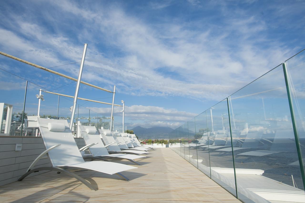 Grand Vesuvio Hotel Neapel